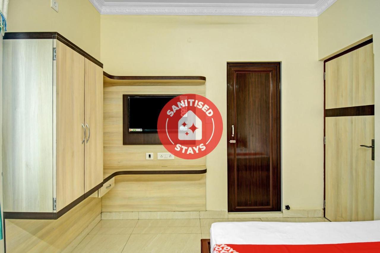 Oyo Flagship 84655 S S Guest House Calcutta Eksteriør billede