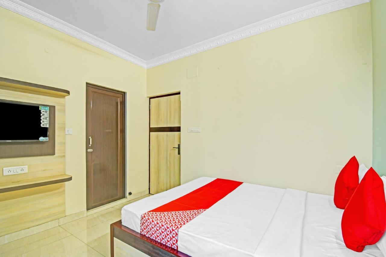 Oyo Flagship 84655 S S Guest House Calcutta Eksteriør billede