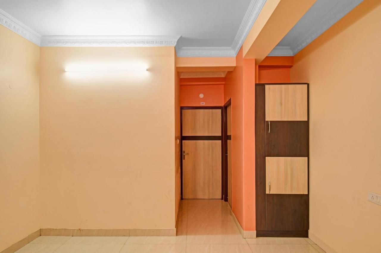 Oyo Flagship 84655 S S Guest House Calcutta Eksteriør billede
