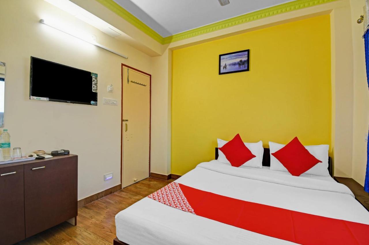 Oyo Flagship 84655 S S Guest House Calcutta Eksteriør billede