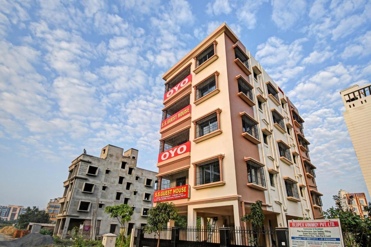 Oyo Flagship 84655 S S Guest House Calcutta Eksteriør billede